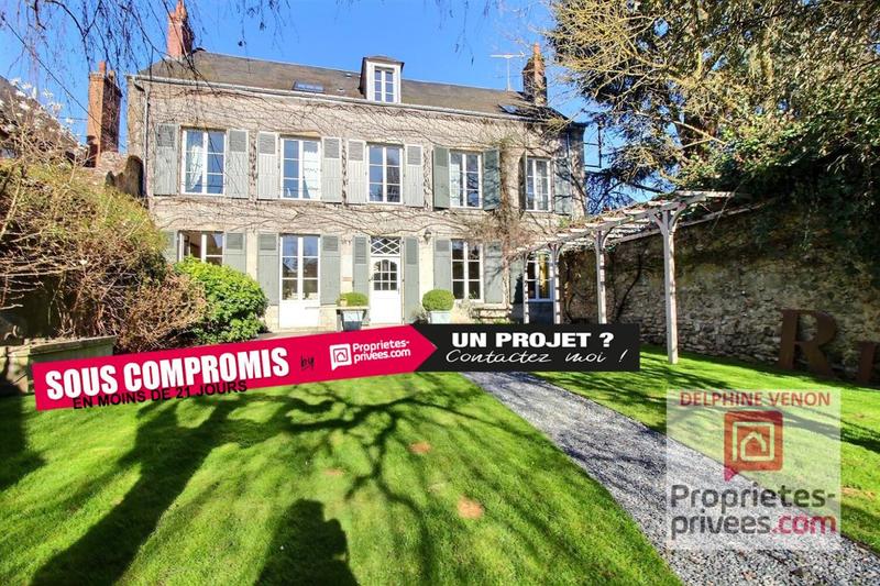 Propriété - 280 m² - 8 pièces