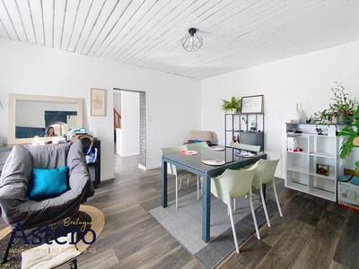 Maison - 122 m² - 6 pièces