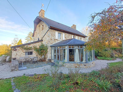 Maison - 147 m² - 7 pièces