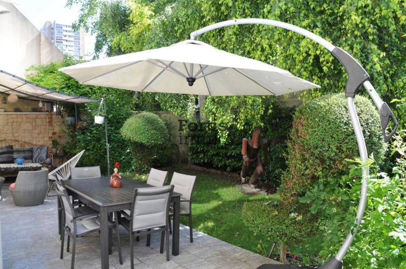 Maison d'architecte - 226 m² - 7 pièces