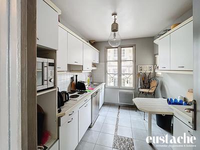 Appartement - 72 m² - 4 pièces