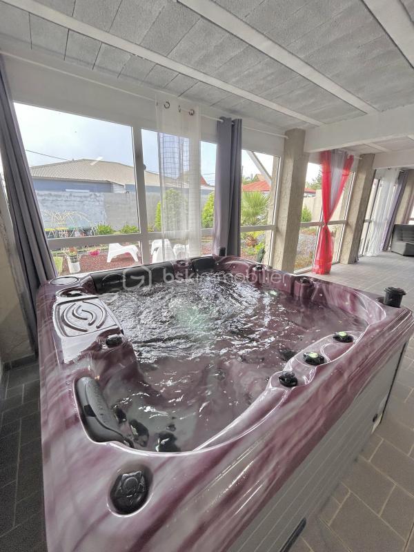 Propriété - 160 m² - 5 pièces