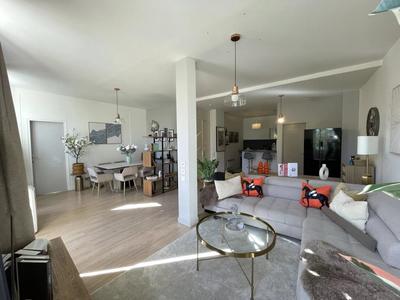 Appartement - 60 m² - 2 pièces