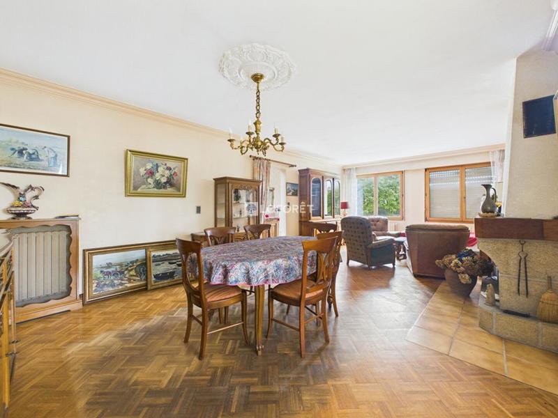 Maison - 120 m² - 7 pièces