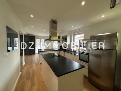 Maison - 185 m² - 4 pièces