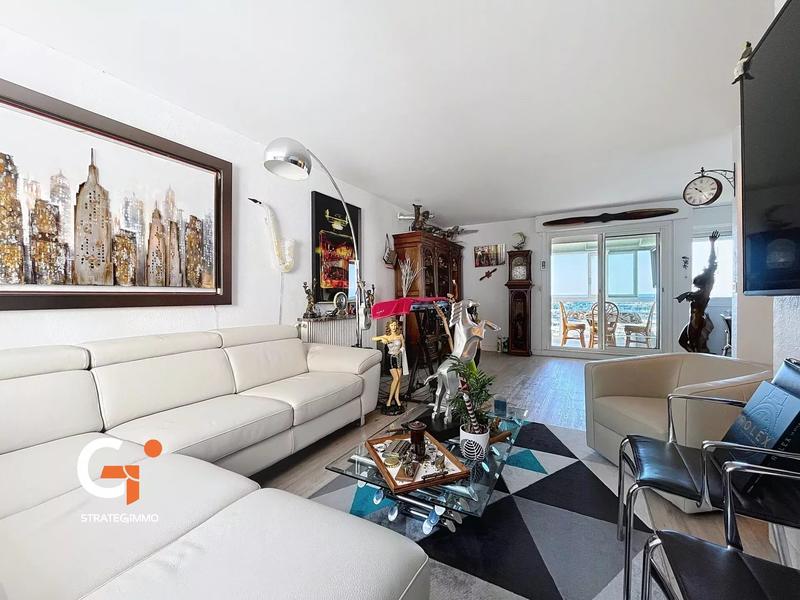 Appartement - 100 m² - 4 pièces