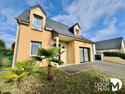 Maison - 151 m² - 7 pièces