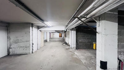 Parking / Garage - 19 m²