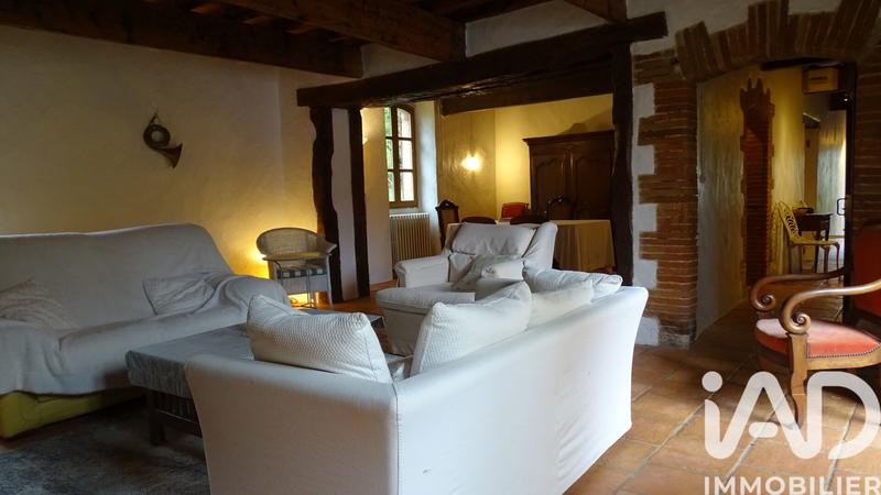 Maison de campagne - 360 m² - 8 pièces