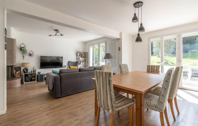 Maison - 110 m² - 5 pièces