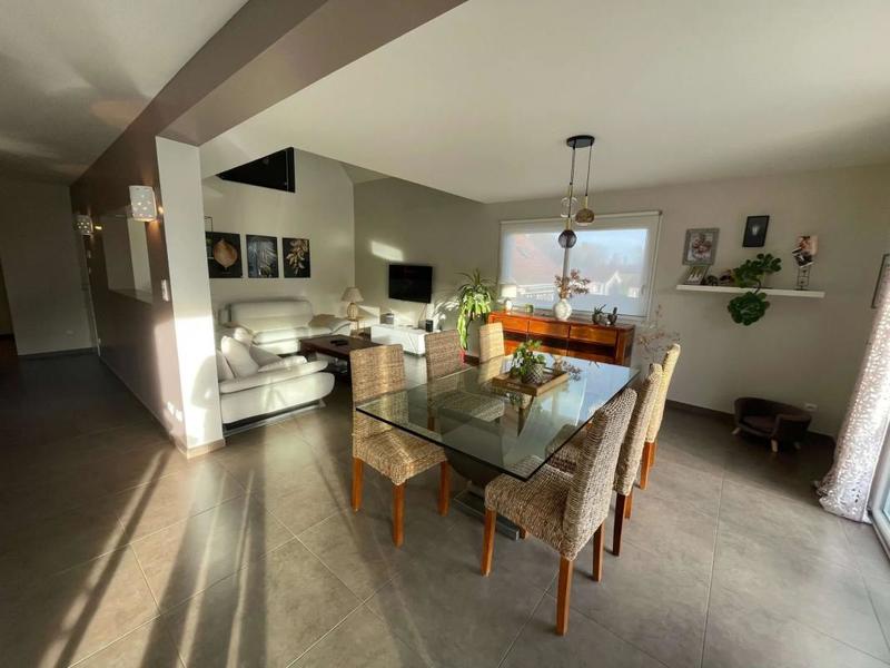 Maison - 150 m² - 6 pièces