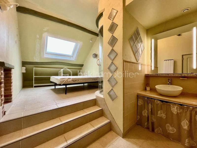 Maison - 190 m² - 7 pièces