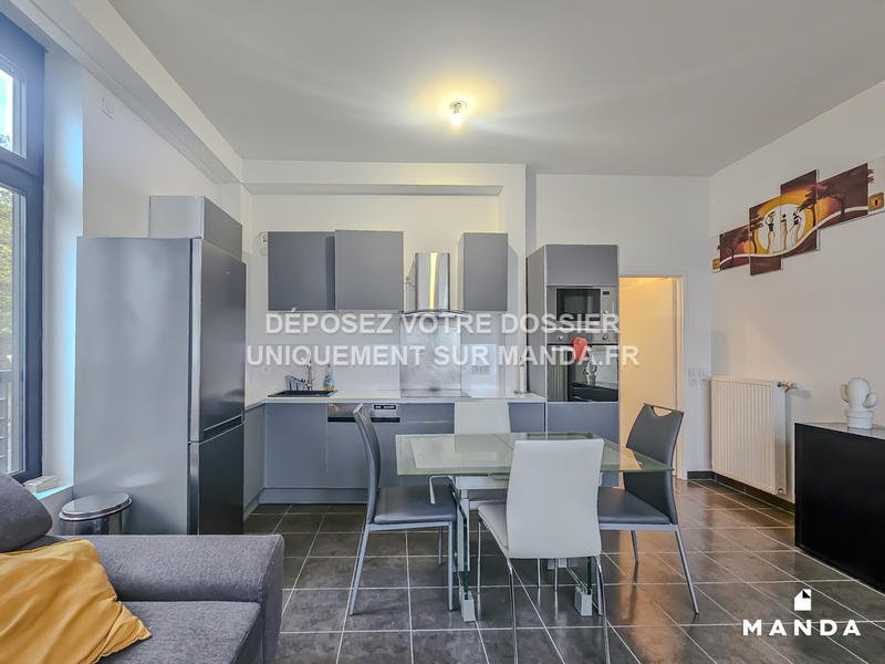 Chambre - 9 m² - 3 pièces