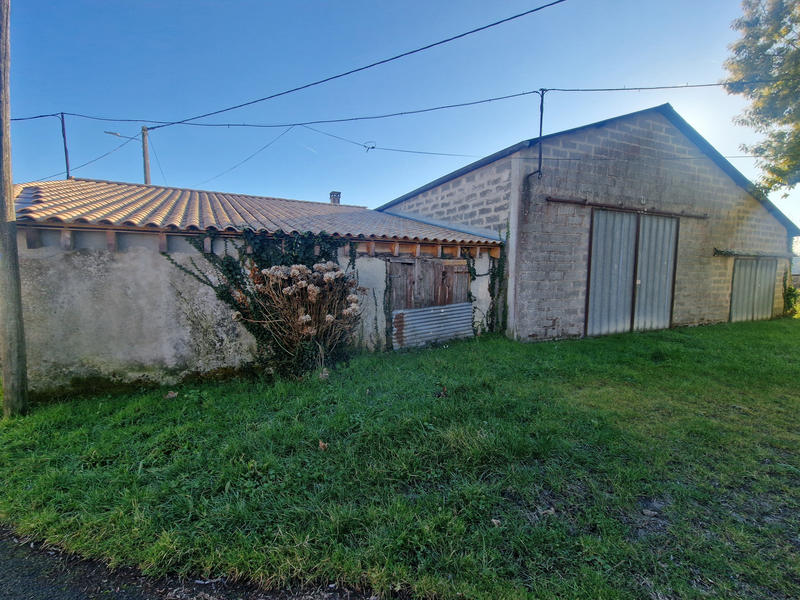 Maison - 202 m² - 3 pièces