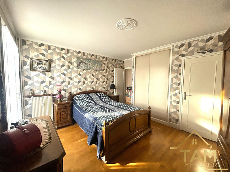 Appartement - 103 m² - 5 pièces