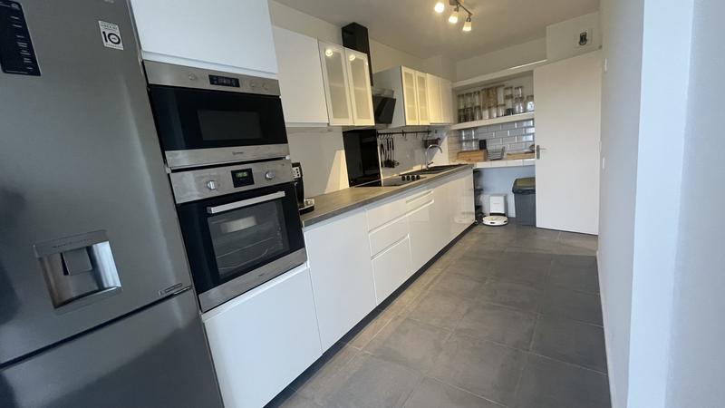 Appartement - 79 m² - 4 pièces