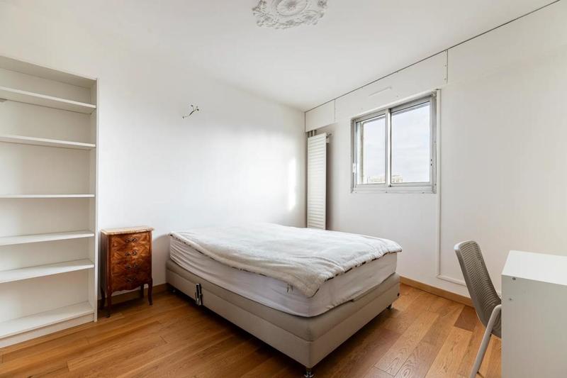 Appartement - 81 m² - 3 pièces