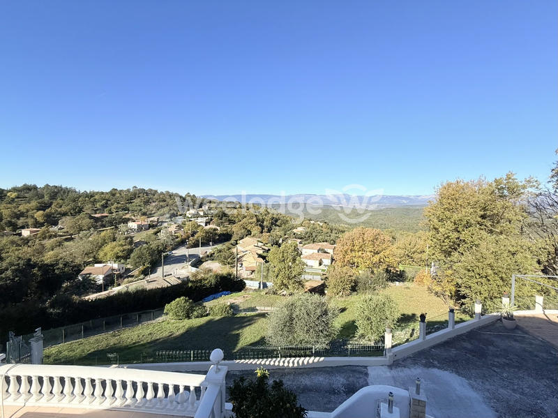 Maison - 168 m² - 7 pièces