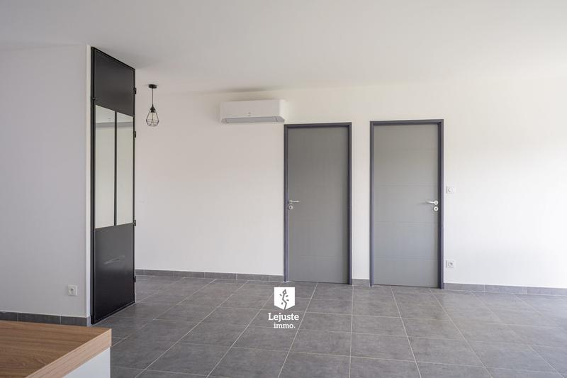 Maison contemporaine - 82 m² - 4 pièces