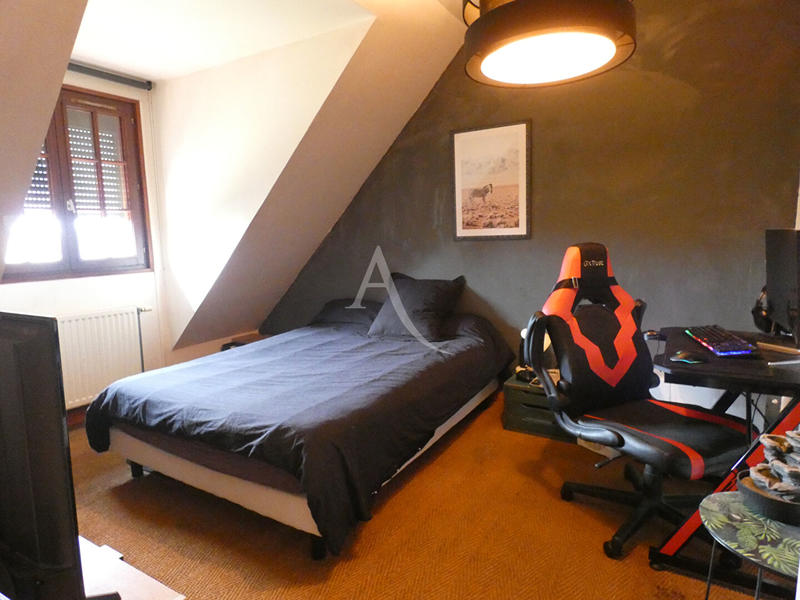 Maison - 123 m² - 5 pièces