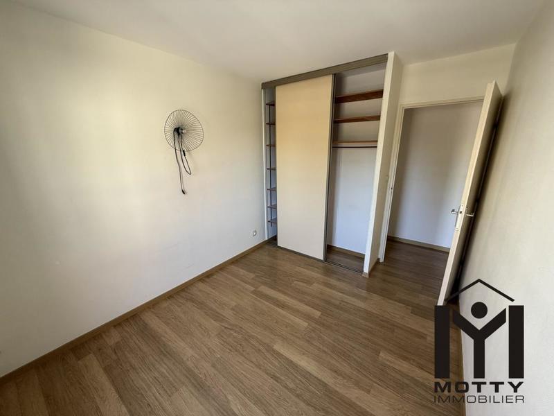Appartement - 81 m² - 4 pièces