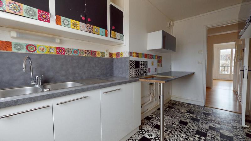 Appartement - 97 m² - 5 pièces