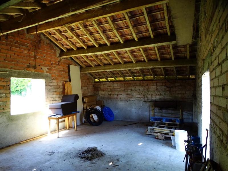 Parking / Garage - 44 m²