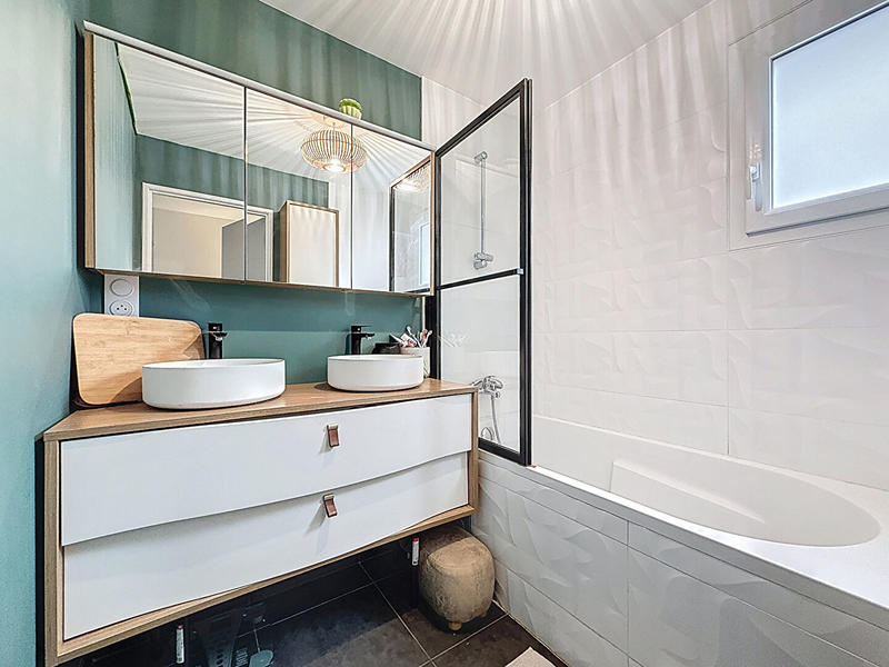 Maison - 104 m² - 5 pièces