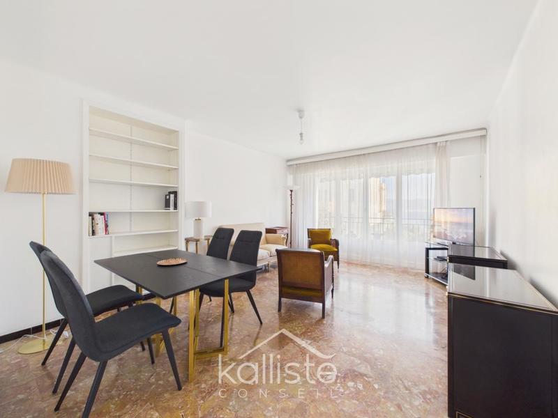 Appartement - 70 m² - 3 pièces