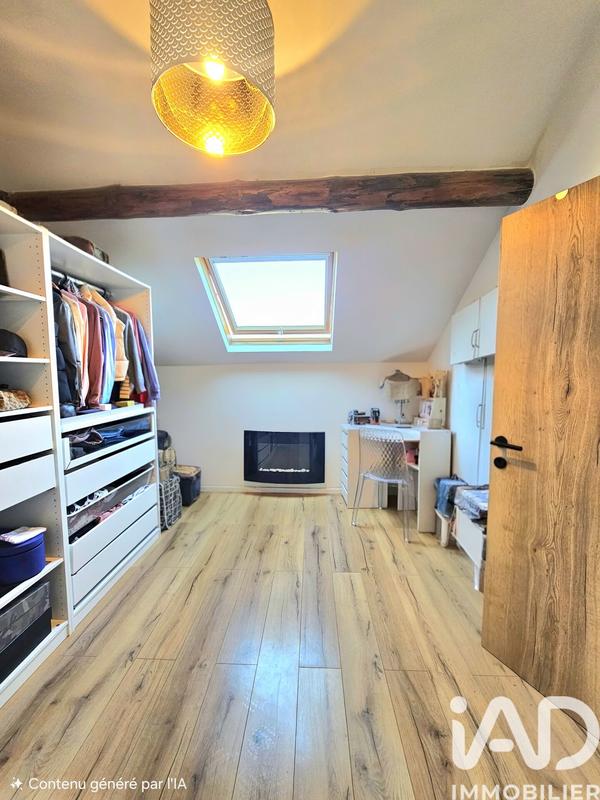 Appartement - 90 m² - 4 pièces