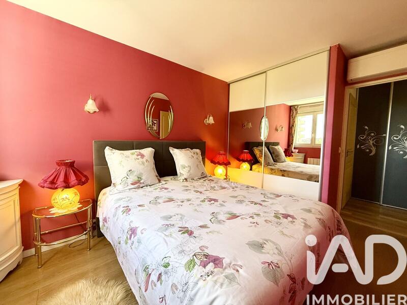 Appartement - 85 m² - 4 pièces