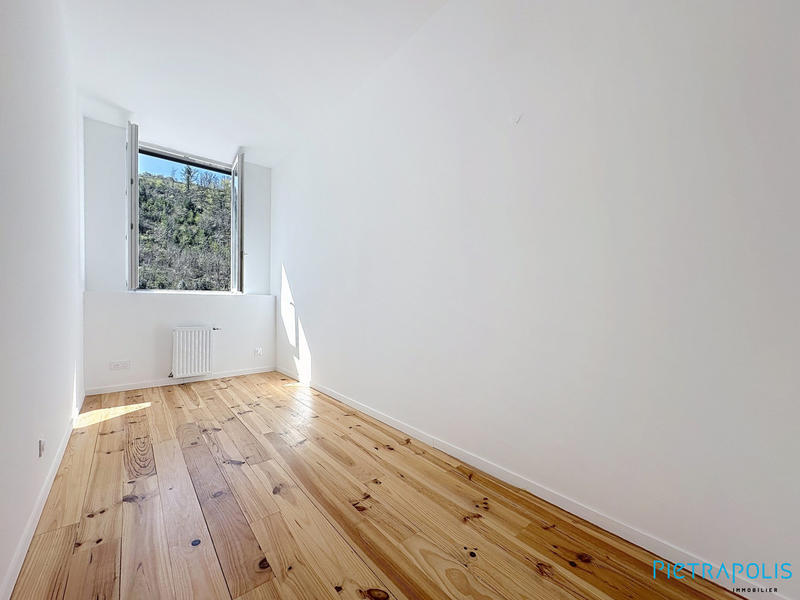 Appartement - 88 m² - 3 pièces