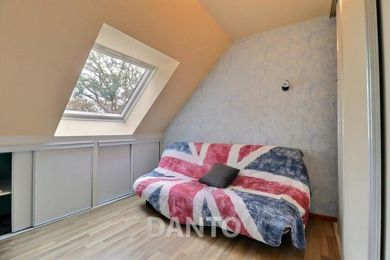 Maison - 127 m² - 7 pièces