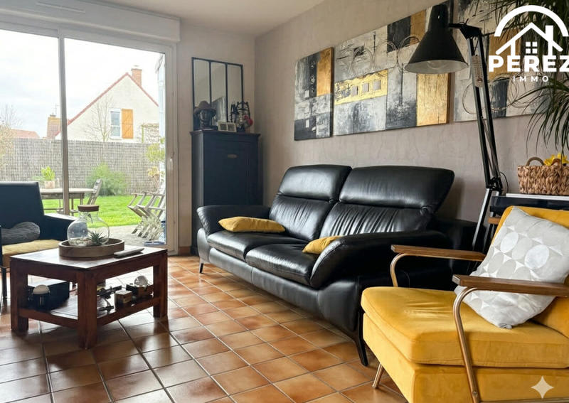 Maison - 93 m² - 5 pièces