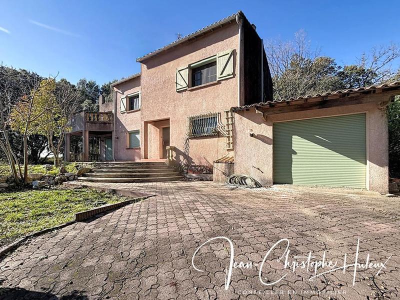 Maison - 145 m² - 6 pièces