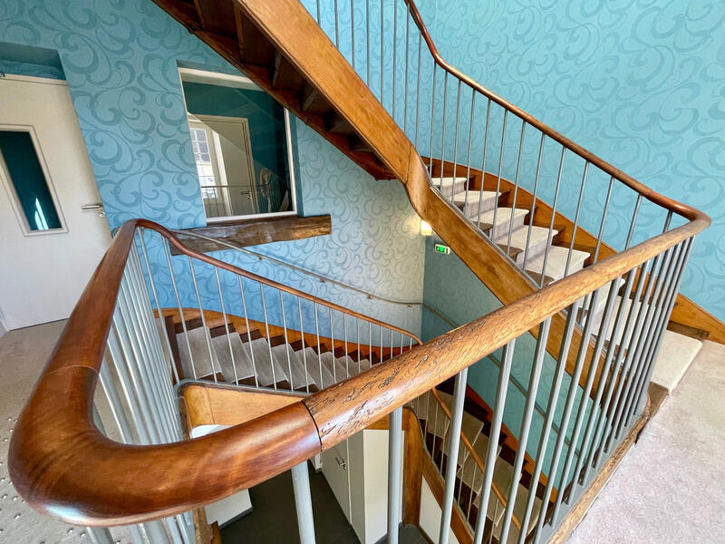 Hôtel particulier - 452 m² - 19 pièces