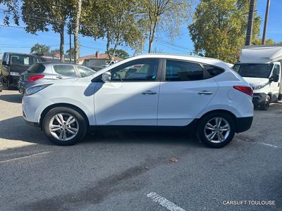 Hyundai ix35 1.7 Crdi 115cv Premium Pack / Cuir Gps Toit Ouvrant Camera /Sieges Chauffants Av et Ar Attelage