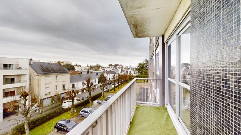 Appartement - 81 m² - 5 pièces