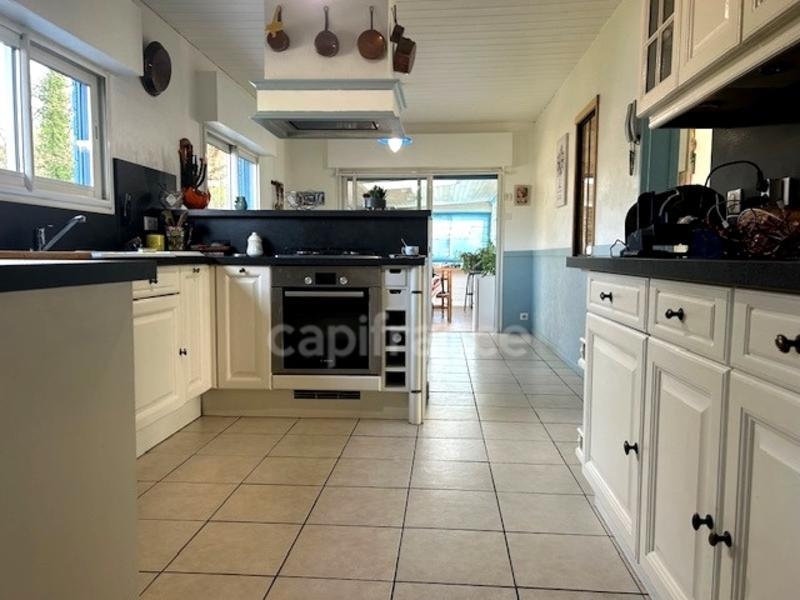 Maison - 171 m² - 6 pièces