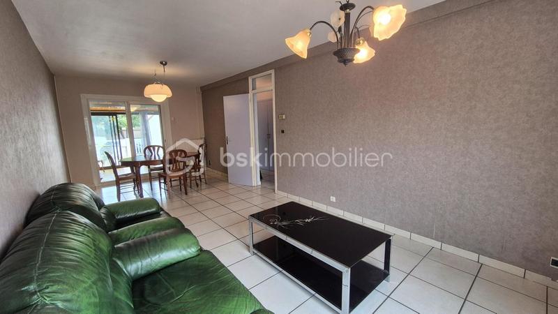 Maison - 85 m² - 5 pièces