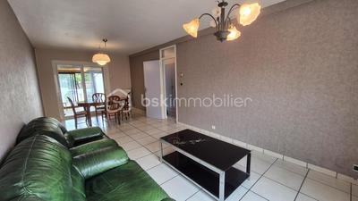 Maison - 85 m² - 5 pièces