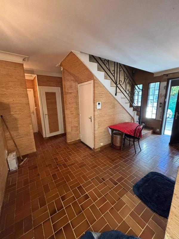 Pavillon - 186 m² - 6 pièces