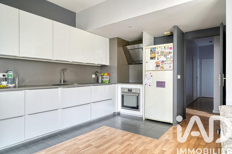 Appartement - 83 m² - 4 pièces