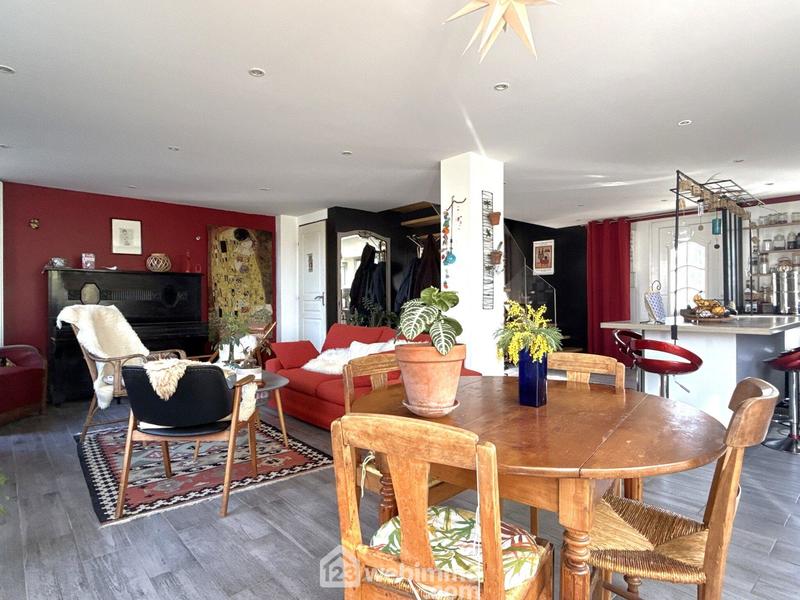 Maison - 134 m² - 6 pièces