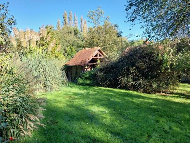 Maison traditionnelle - 254 m² - 7 pièces