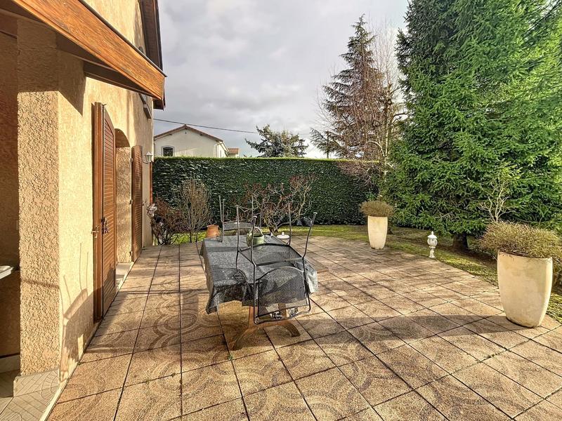 Maison - 152 m² - 7 pièces