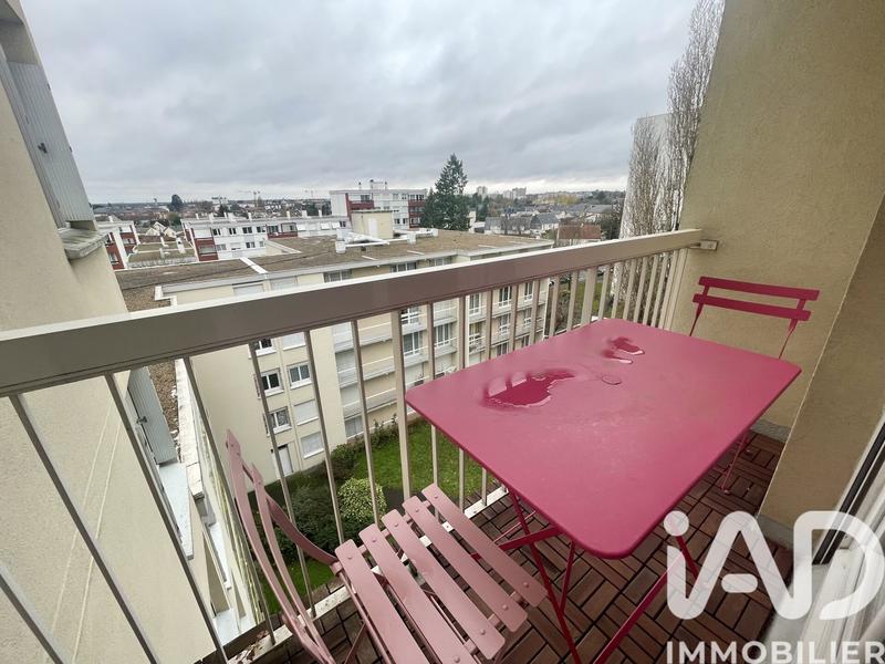Appartement - 95 m² - 4 pièces