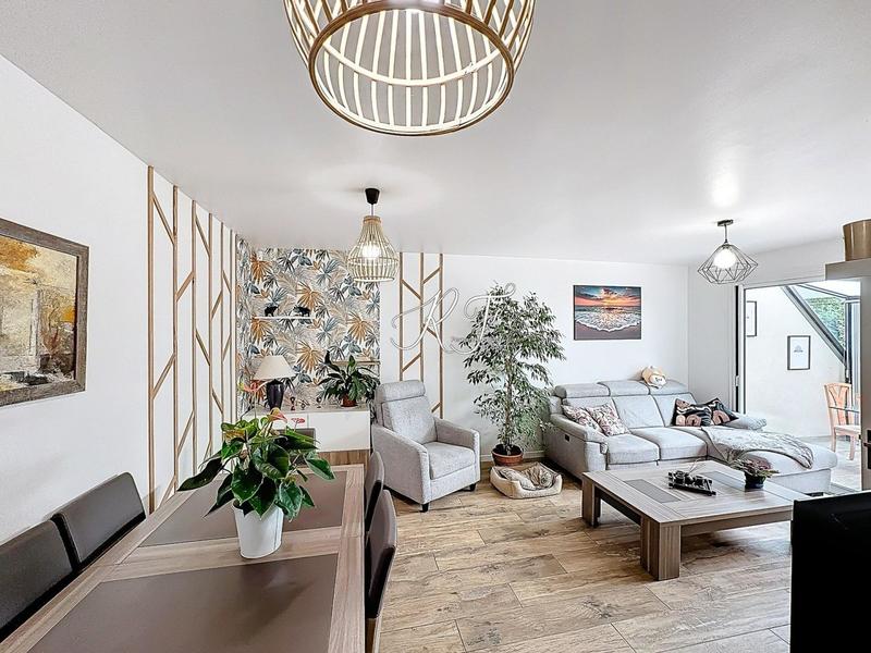 Appartement - 118 m² - 5 pièces