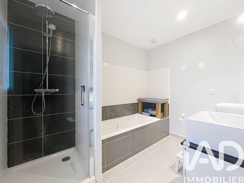 Maison - 139 m² - 5 pièces