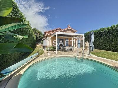 Maison - 103 m² - 5 pièces